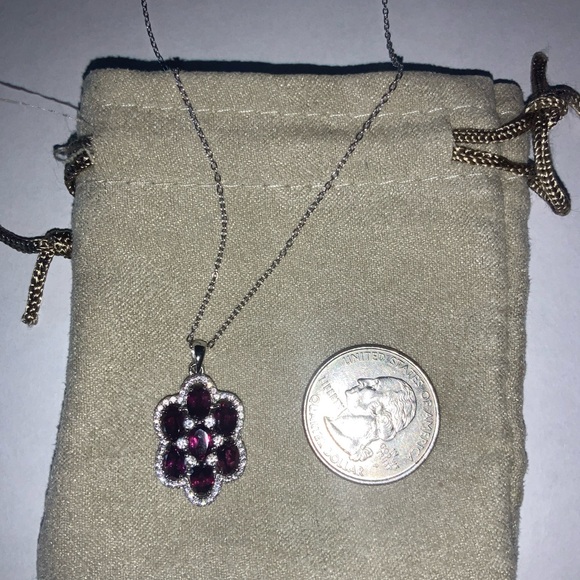 Cubic Zirconia and Rhodolite oval pendant - Picture 5 of 5